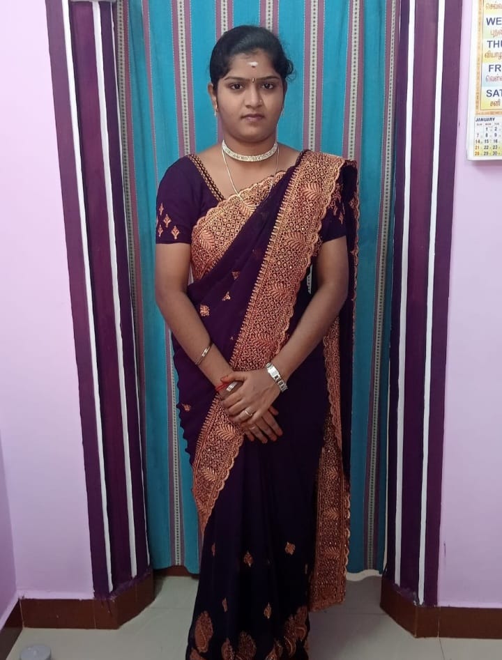 வர்ஷினி R.